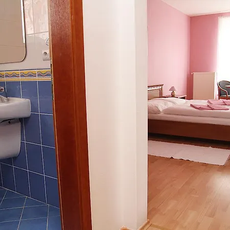 بيت ضيافة Milotin *